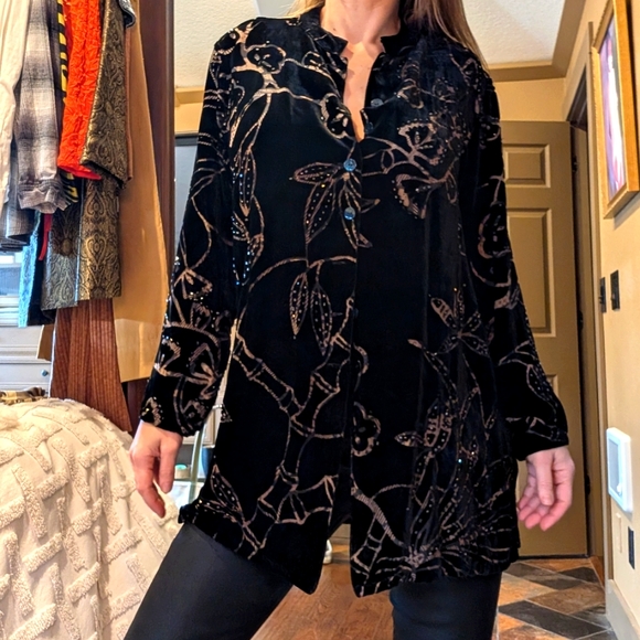 Chico's Beaded burnout velvet bamboo button-down shirt with Mandarin collar - Picture 10 of 11